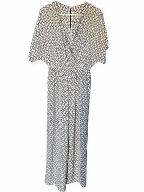 SHEIN Black & White Printed V-Neck Jumpsuit Wide Leg